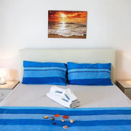 Aparthotel Complesso Centopietre By Terrasalento