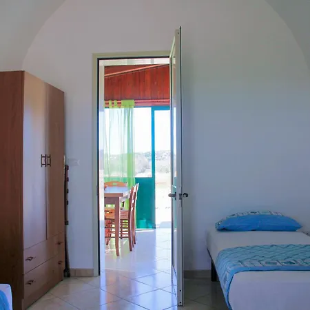 Complesso Centopietre By Terrasalento Castrignano del Capo