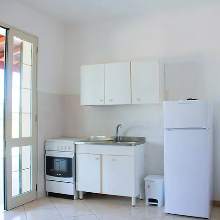 Complesso Centopietre By Terrasalento Aparthotel 3*